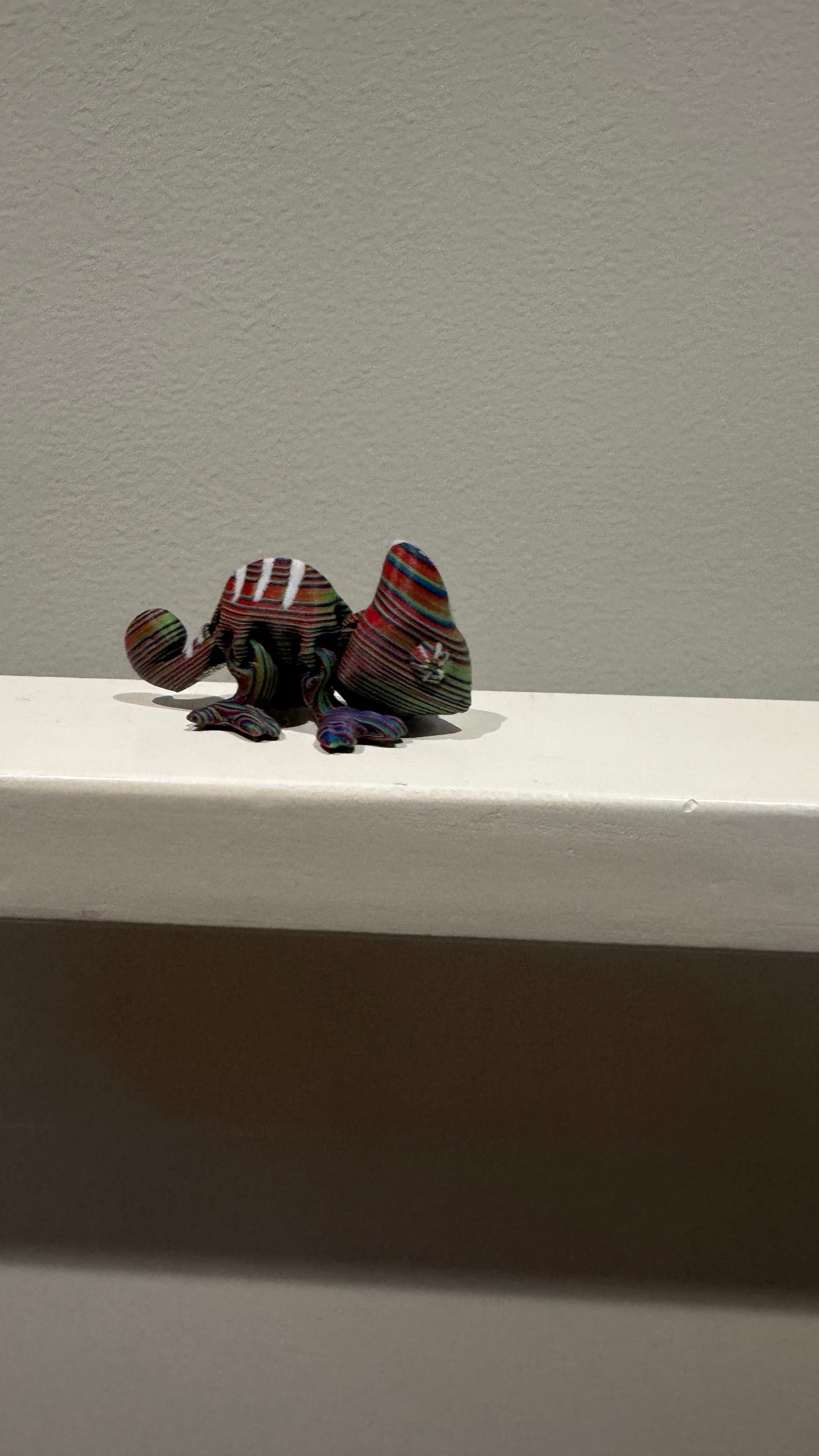 Minis: Crazy Rainbow Chameleon